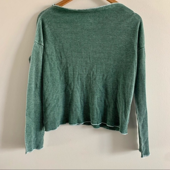 GO COUTURE NWOT 90s Y2K Boxy Stitch Hem Knit Long Sleeve Tee Shirt - Picture 9 of 10